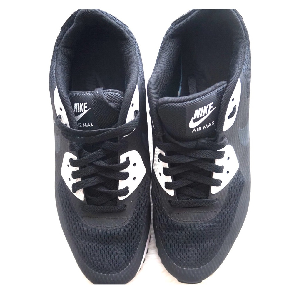 Nike Air Max Sneakers men’s Size 10